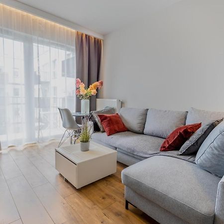 Home Apartament Metro Mlociny 97 Варшава Экстерьер фото