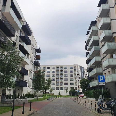 Home Apartament Metro Mlociny 97 Варшава Экстерьер фото