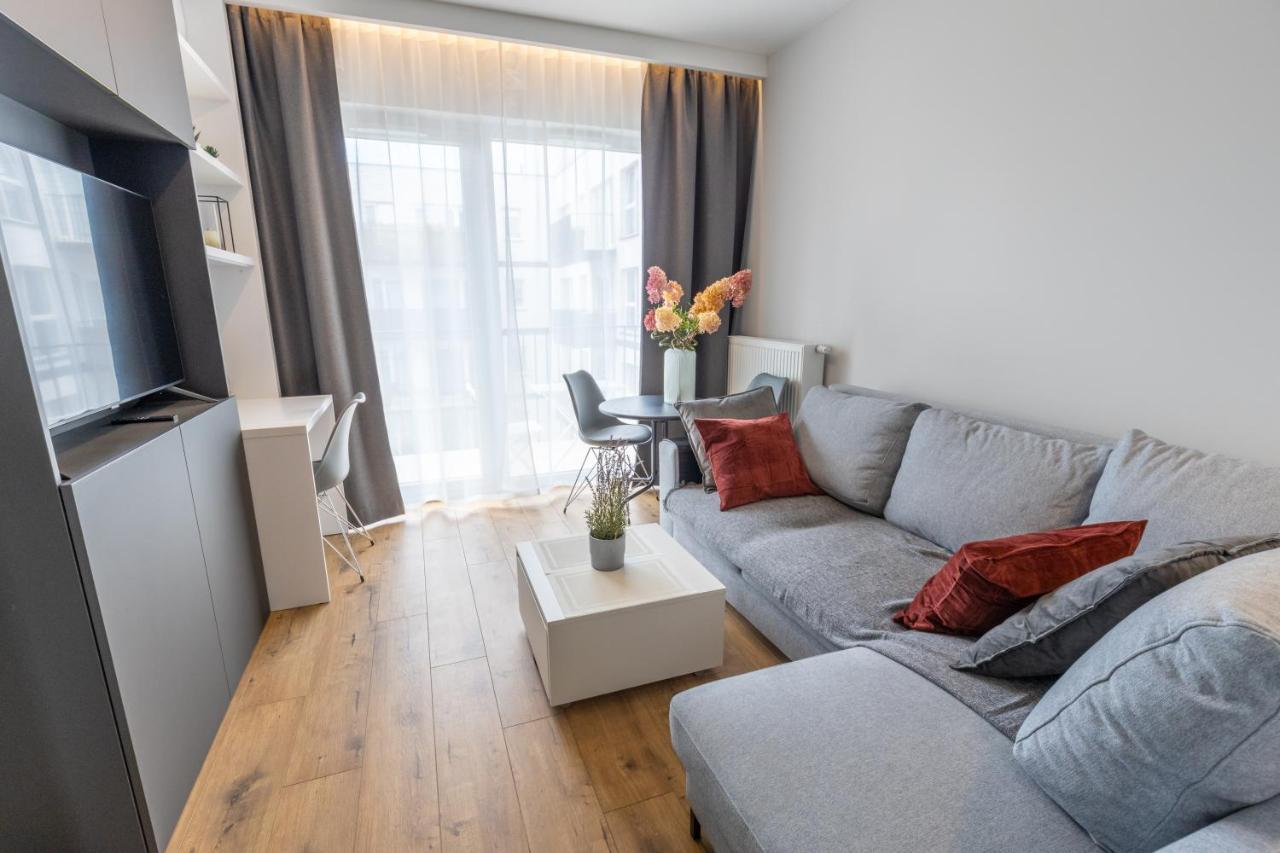 Home Apartament Metro Mlociny 97 Варшава Экстерьер фото
